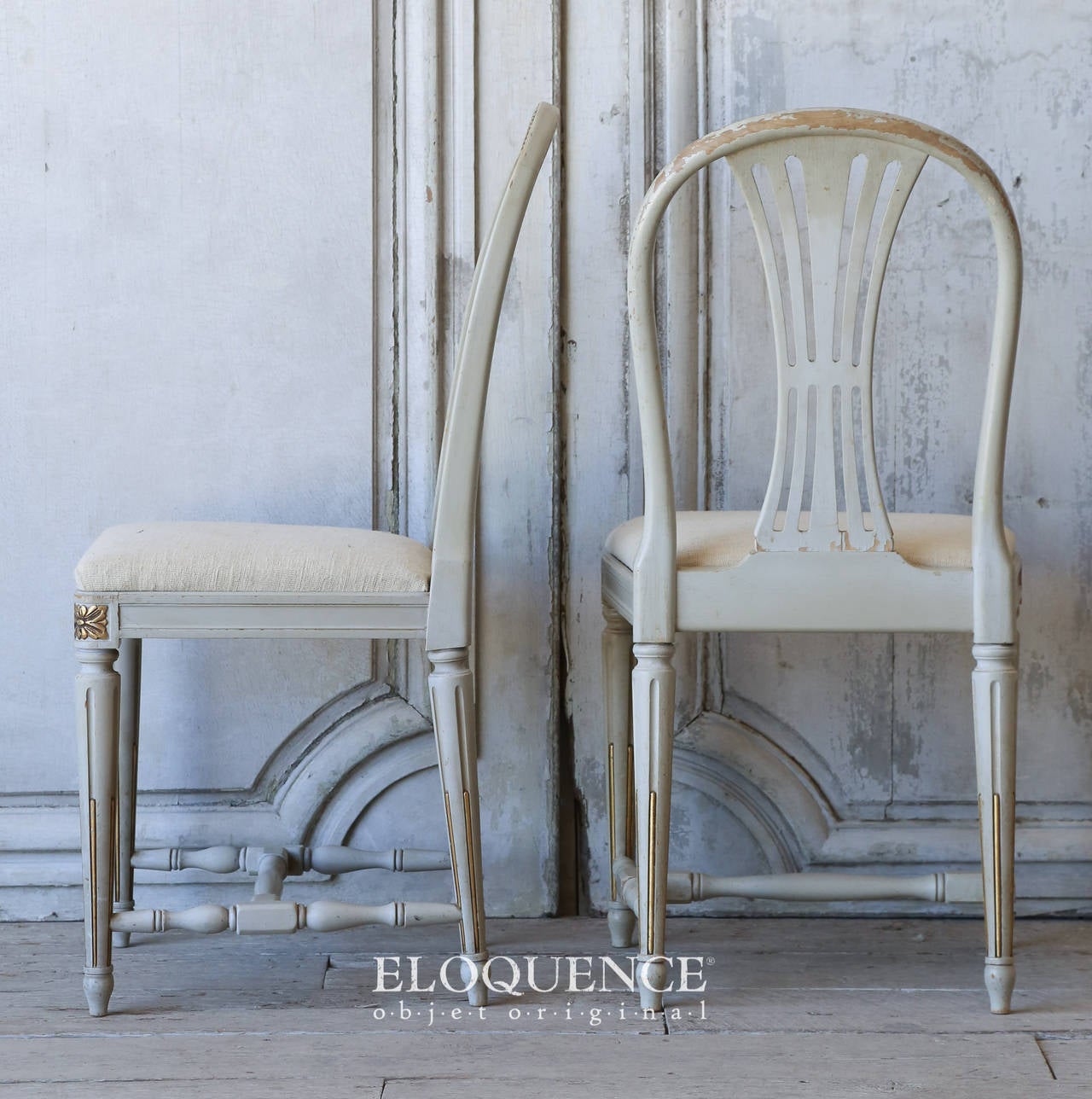 Carved Set of 6 Vintage Gustavian Dining Chairs, circa 1920
