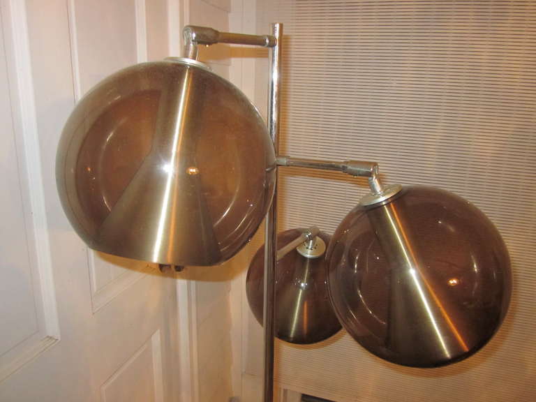 Chrome And Glass Floor Lamp In Excellent Condition For Sale In Essex, MA