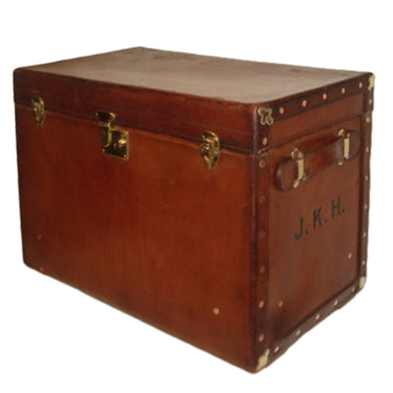 Equestrian Trunk