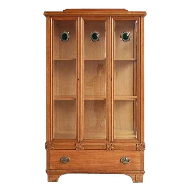 Italian display by Eugenio Quarti For Sale at 1stDibs