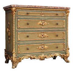 Early XIX th venetian gilt  chest of drawers