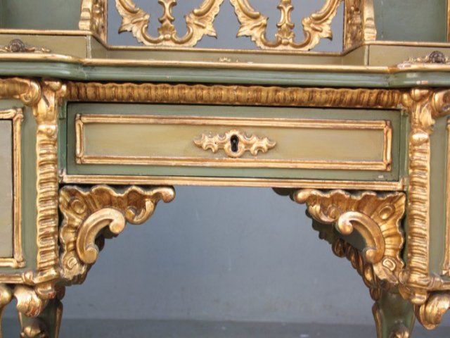 20th Century Early XIX th venetian gilt   roccoco little desk For Sale