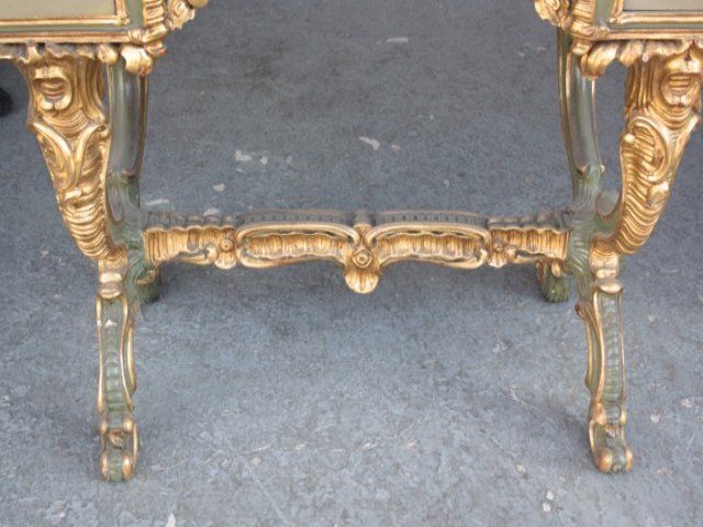 Giltwood Early XIX th venetian gilt   roccoco little desk For Sale