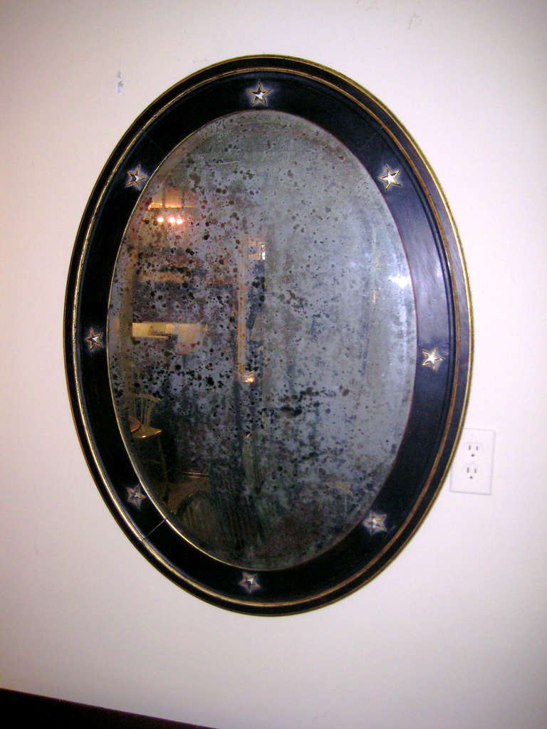 Oval Mirror In Good Condition In Nantucket, MA