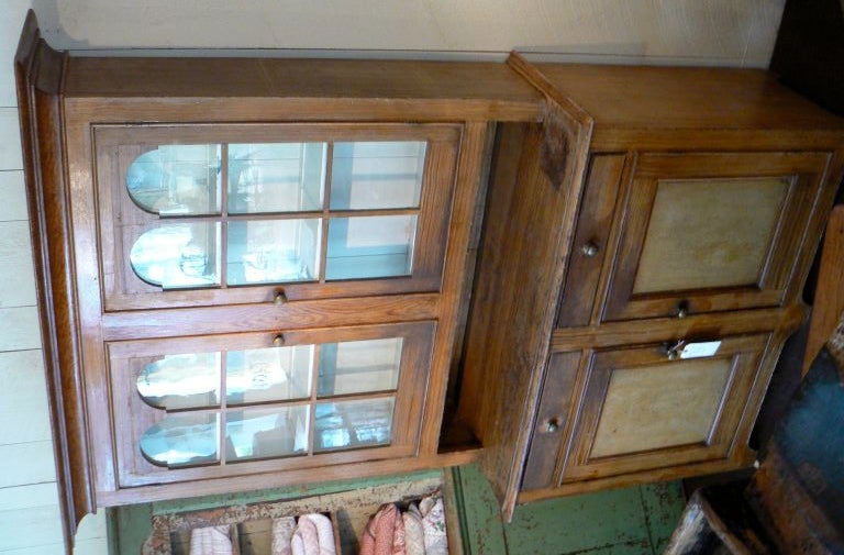 Grain-painted Glass-front Stepback Cupboard 3