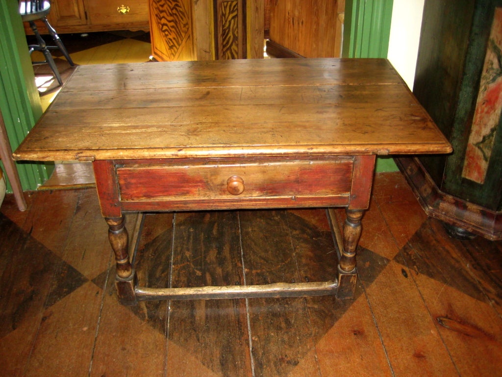 Belgian low table