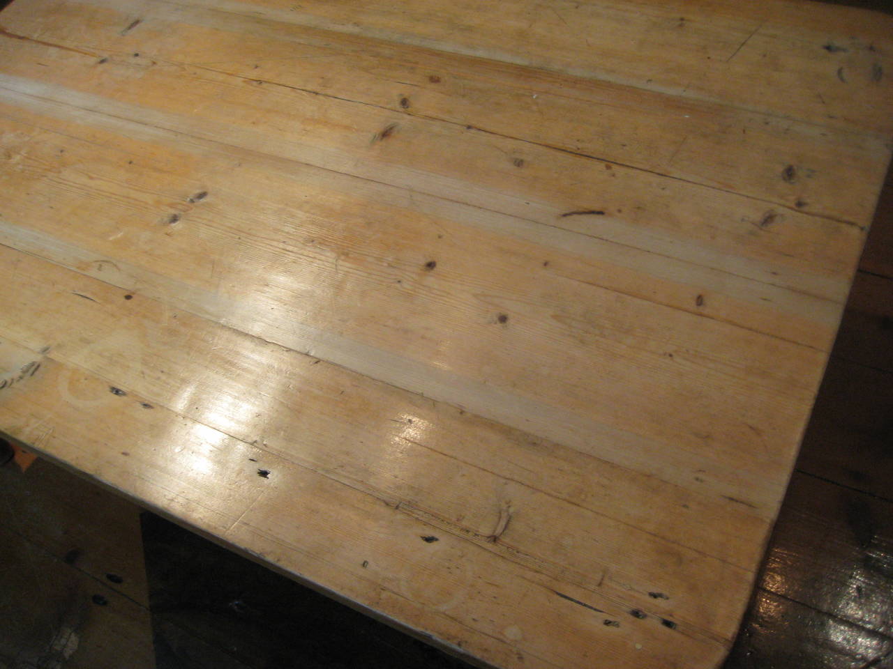 Large Antique Pine Coffee Table with drawer and turned legs.