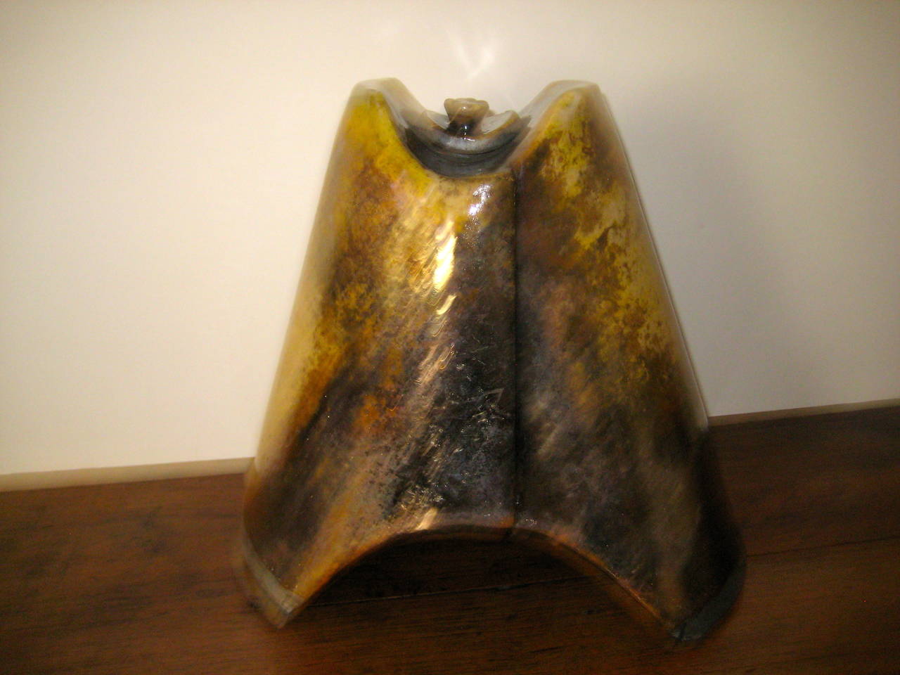 "Urn" by Piero Fenci