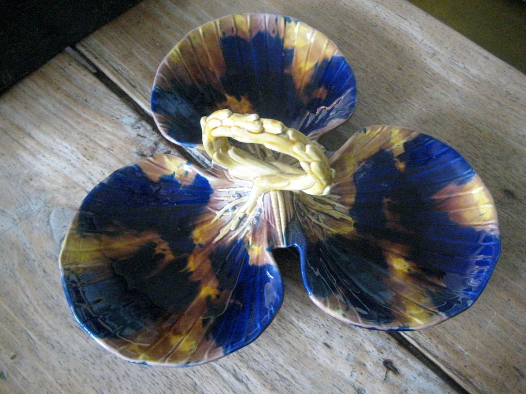 Wedgewood Majolica Entre Dish