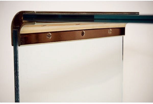 Pair of brass and glass waterfall occasional/side table by PACE In Good Condition In Atlanta, GA