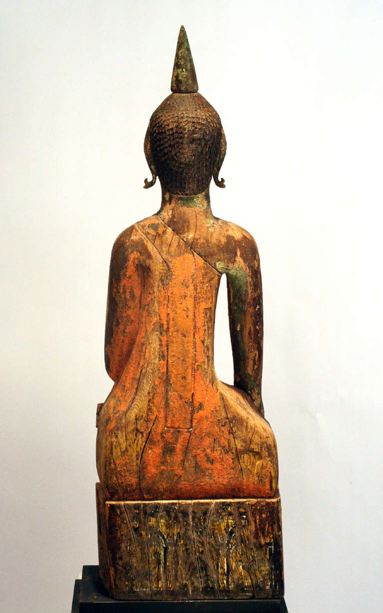 XIXe siècle Trois statues de Bouddhas de Village du Laos en vente