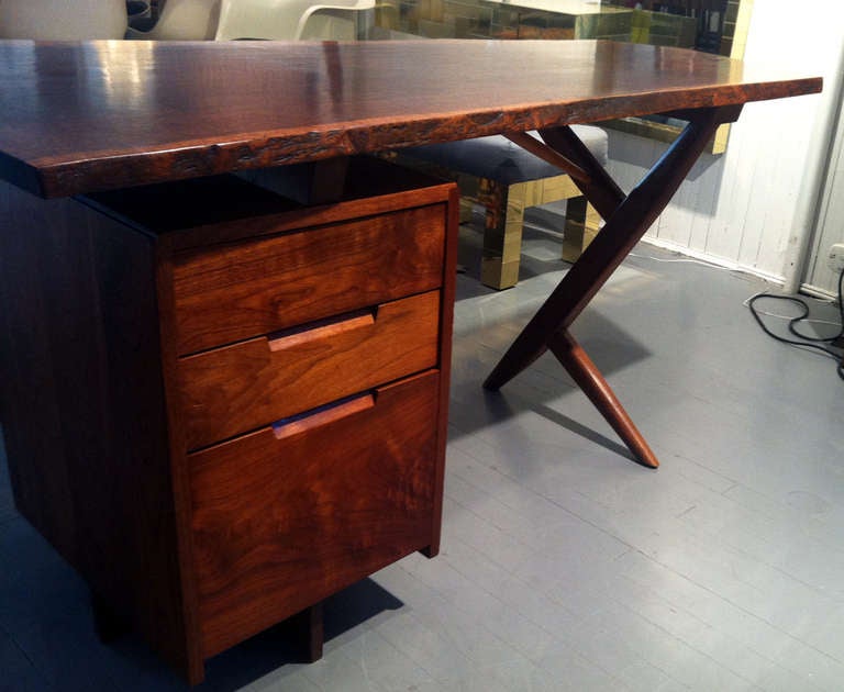 American Craftsman Rare walnut and laurel wood cross legged desk with drawers George Nakashima