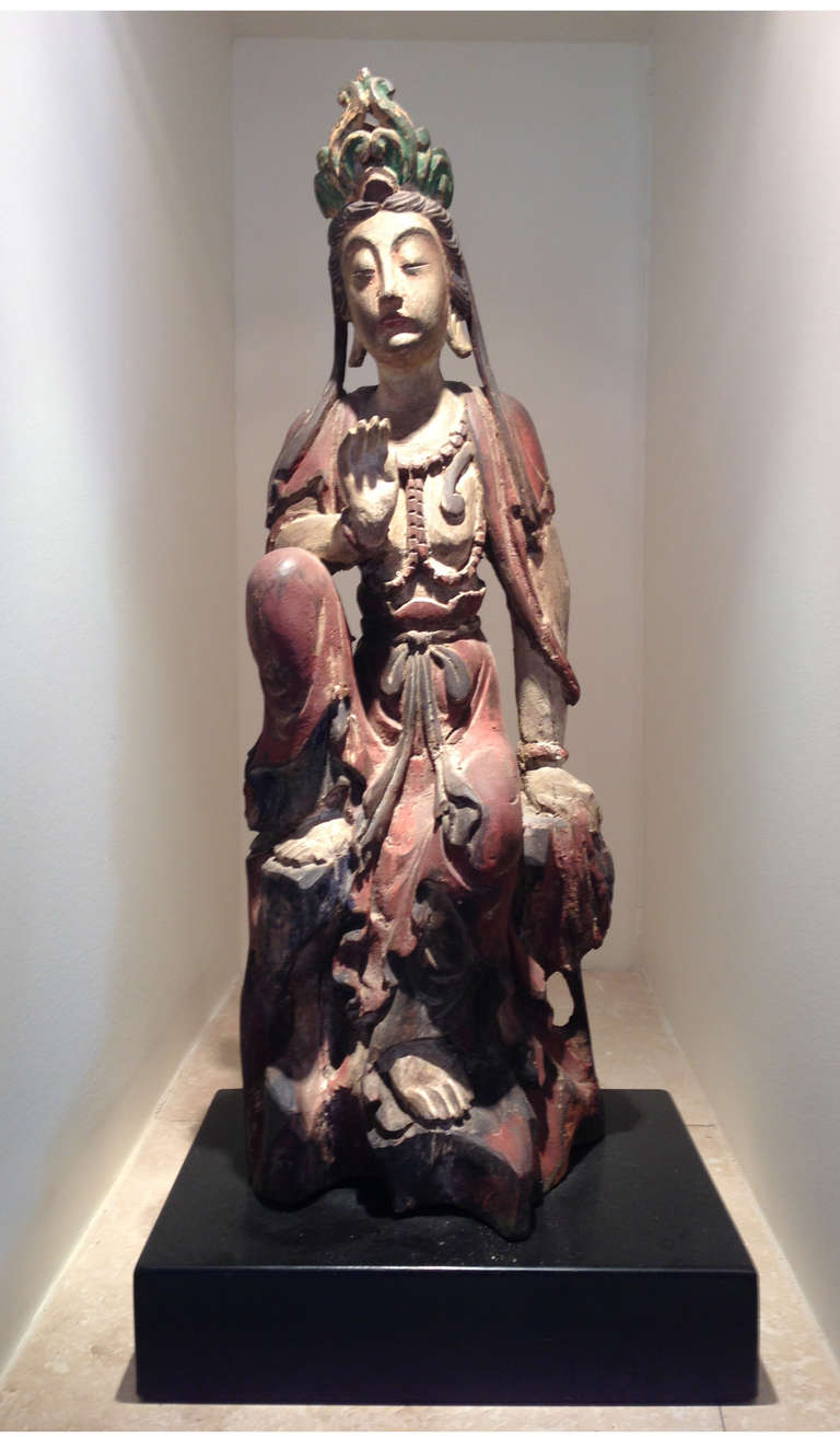 Polychromed Pair of Chinese Wood Statues of Guanyin, 