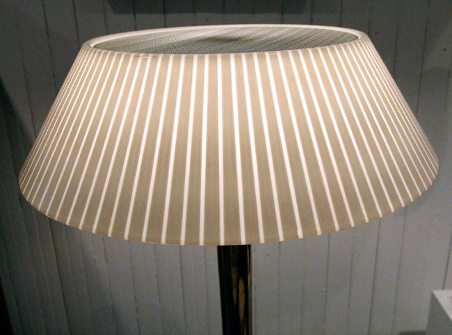 Mid Century Messing Stehlampe Lightolier im Zustand „Gut“ im Angebot in Atlanta, GA