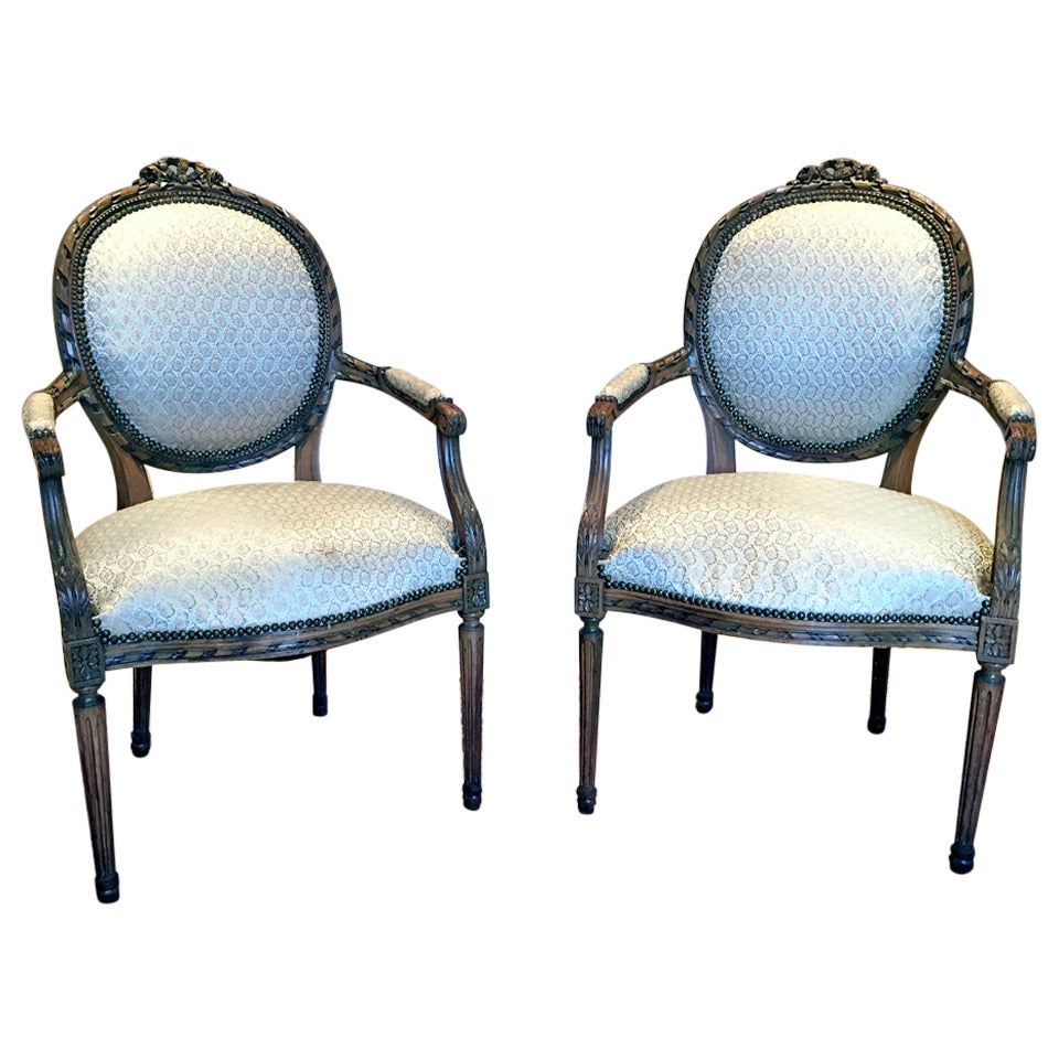 Pair of French Carved Fauteuil Chairs, Louis XVI Style