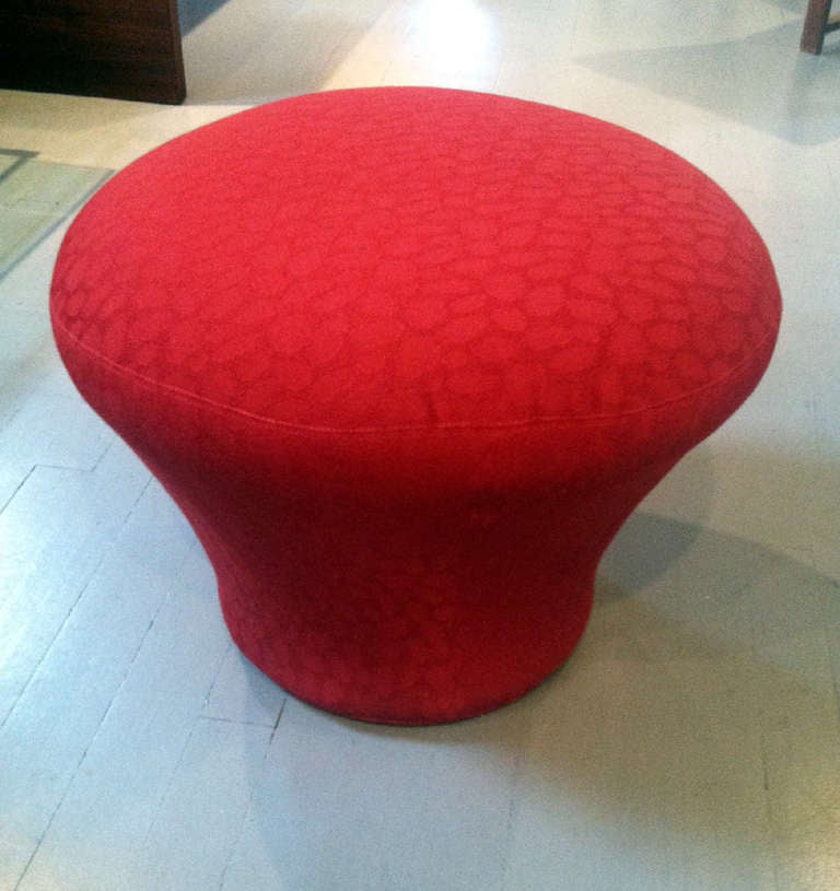 Dutch Mushroom swivel lounge chair and ottoman Pierre Paulin Artifort 1