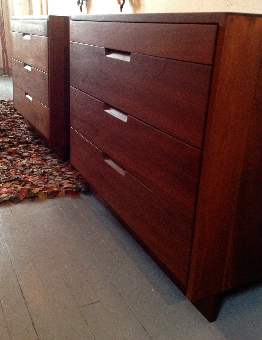 Pair of American Black Walnut Chests by George Nakashima In Good Condition In Atlanta, GA