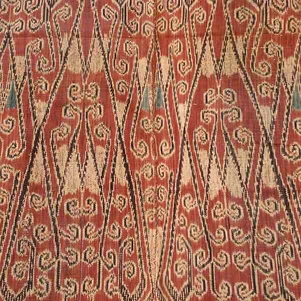 Stunning old ceremonial Ikat two-panel seamed Pua. Cotton with natural dye. Collected from Borneo Indonesia.
Please call the gallery to make sure this item is on display before visiting.