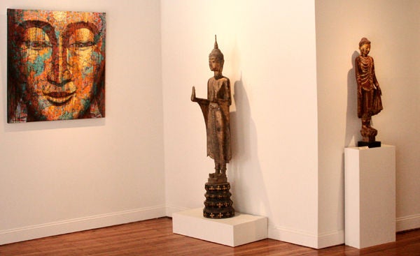 lao buddha statue