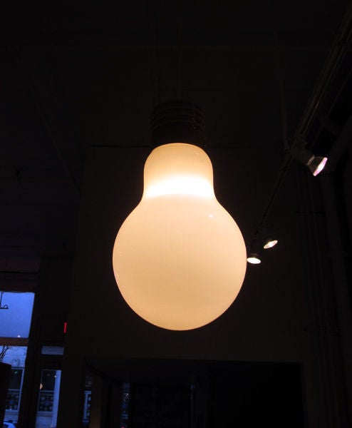 yellow light bulb drawing