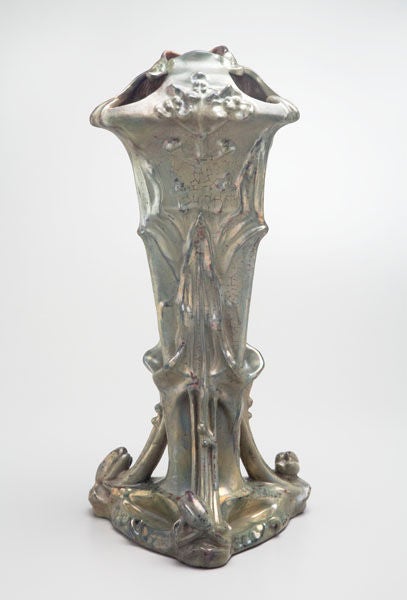 Art Nouveau Metallic Monumental Vase by Louis Majorelle For Sale