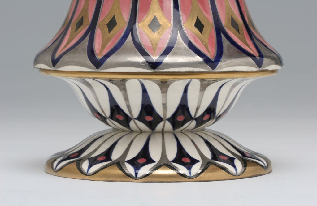 Austrian 19th Century Pink Petals Porcelain Covered Box Serapis Wahliss by Ernst Wahliss