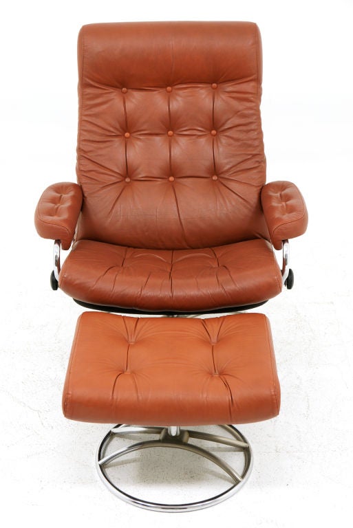 Original Leather Stressless Swivel Lounge Chairs by Ekornes 2