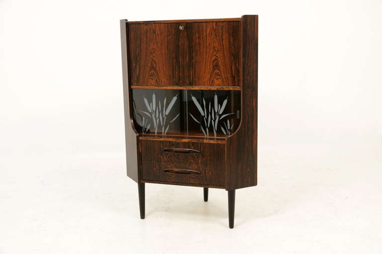 Gorgeous Rosewood Corner Cabinet 5