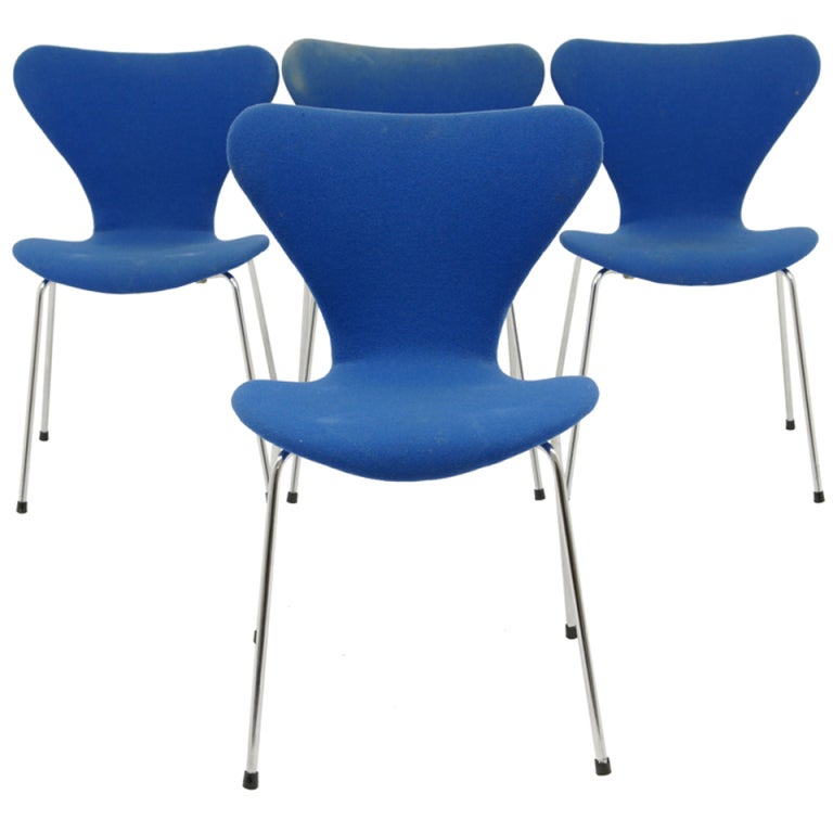 Set 4 Arne Jacobsen 3107 Series 7 Chairs For Sale