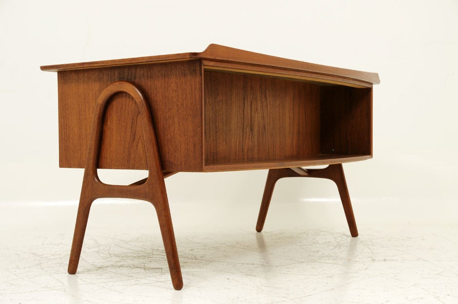 Svend A. Madsen Teak Writing Desk In Excellent Condition In Vancouver, BC