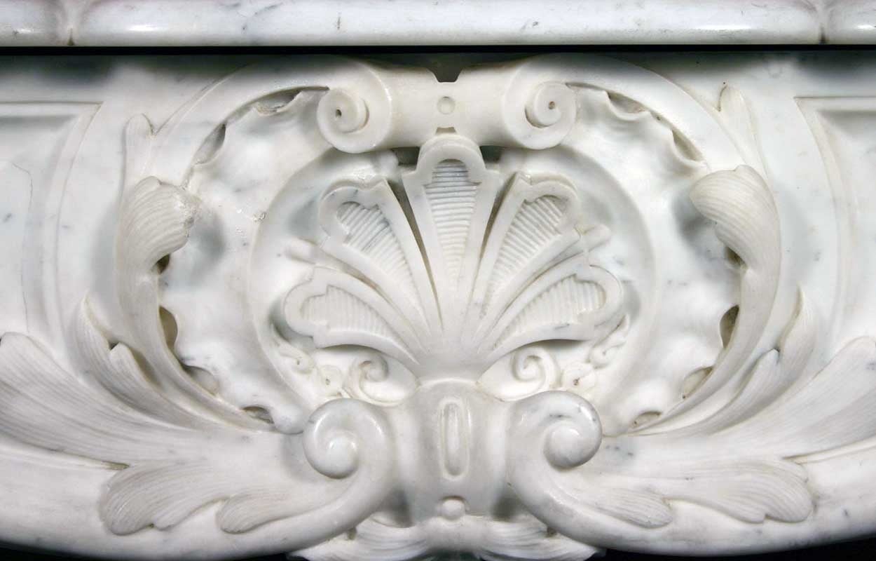 Exceptional French Louis XV Style Marble Fireplace Surround In Good Condition For Sale In Denver, CO