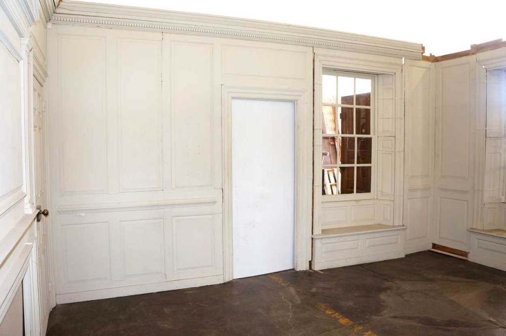 American Colonial Russell House Panelled Pine Drawing Room For Sale 2