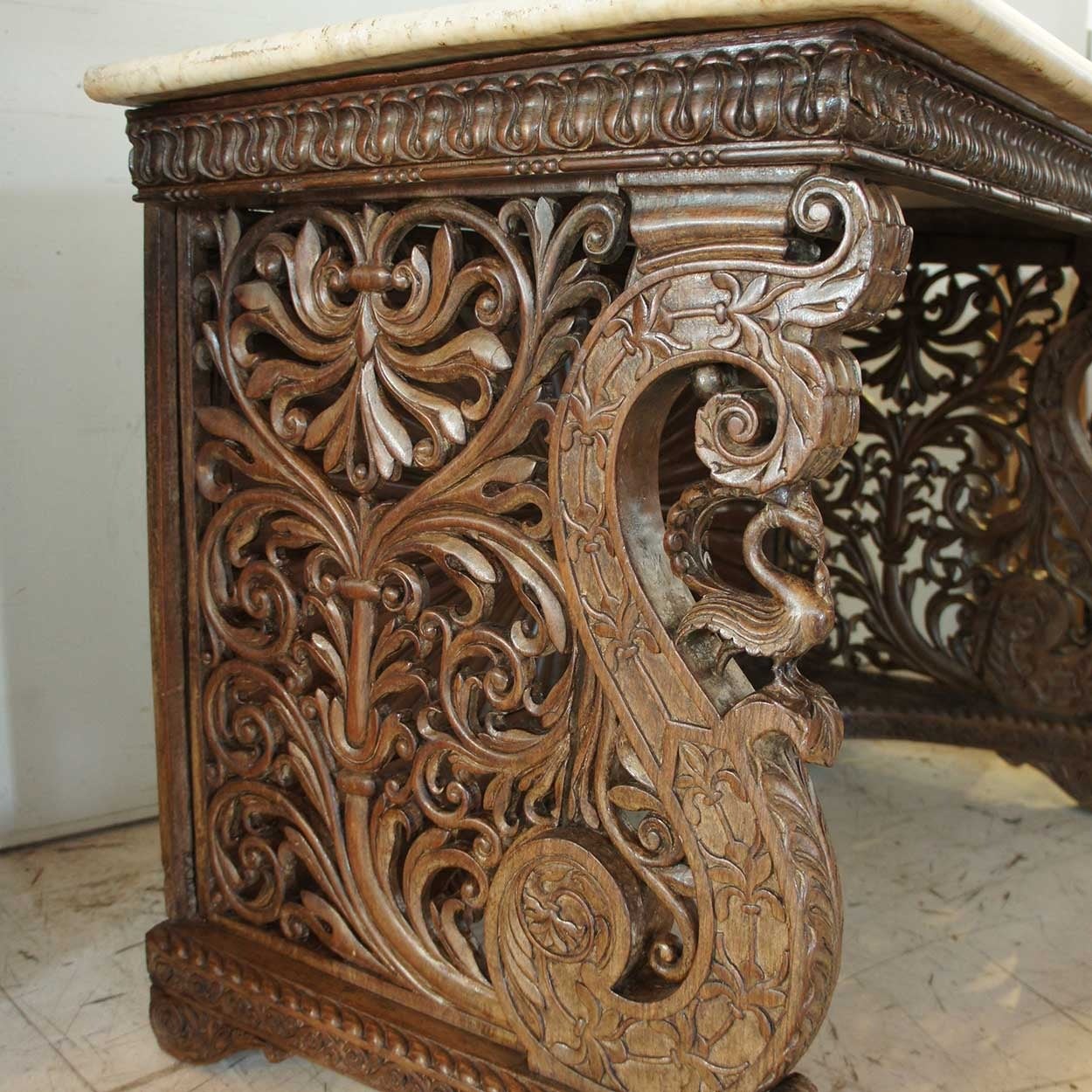 Anglo-Indian Rosewood and Marble Console Table For Sale 2