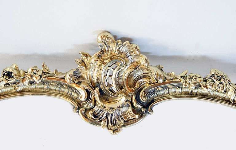 19th Century Pair of French Rococo Revival Cast Brass Curtain Valances