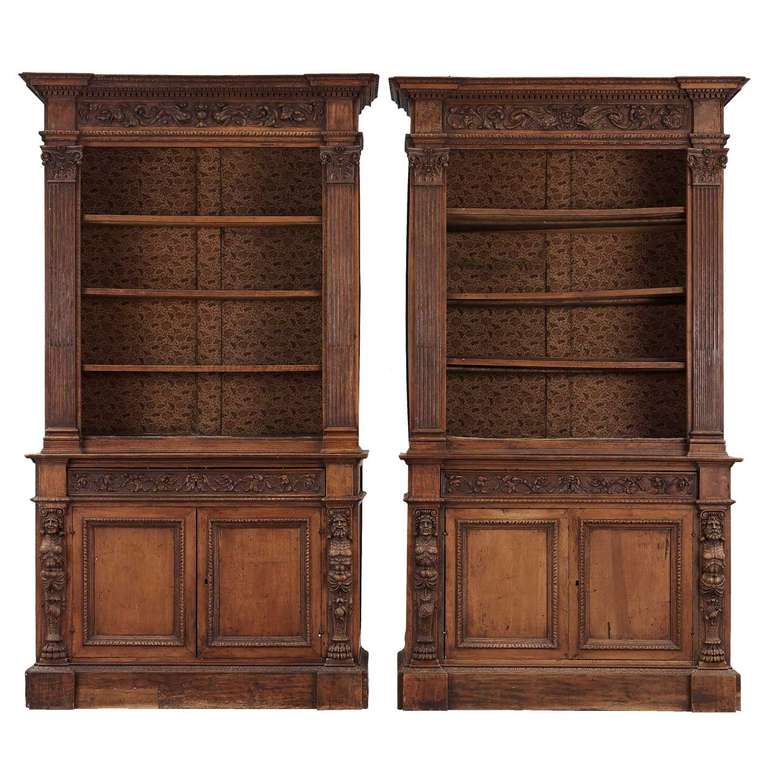 Pair of Italian Renaissance Revival Walnut Bookcases For Sale 1