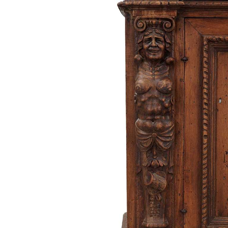 Pair of Italian Renaissance Revival Walnut Bookcases For Sale 3