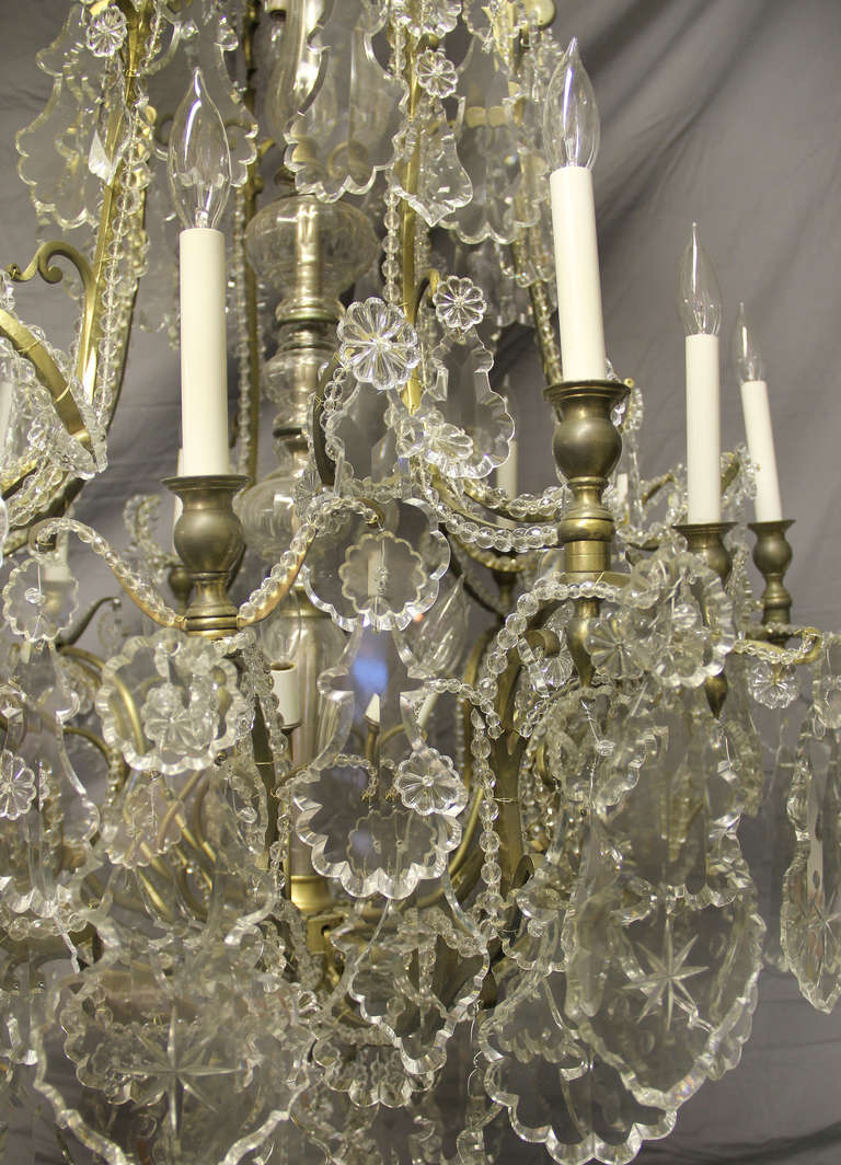 French Impressive Late 19th Century Gilt Bronze and Baccarat Crystal Chandelier For Sale