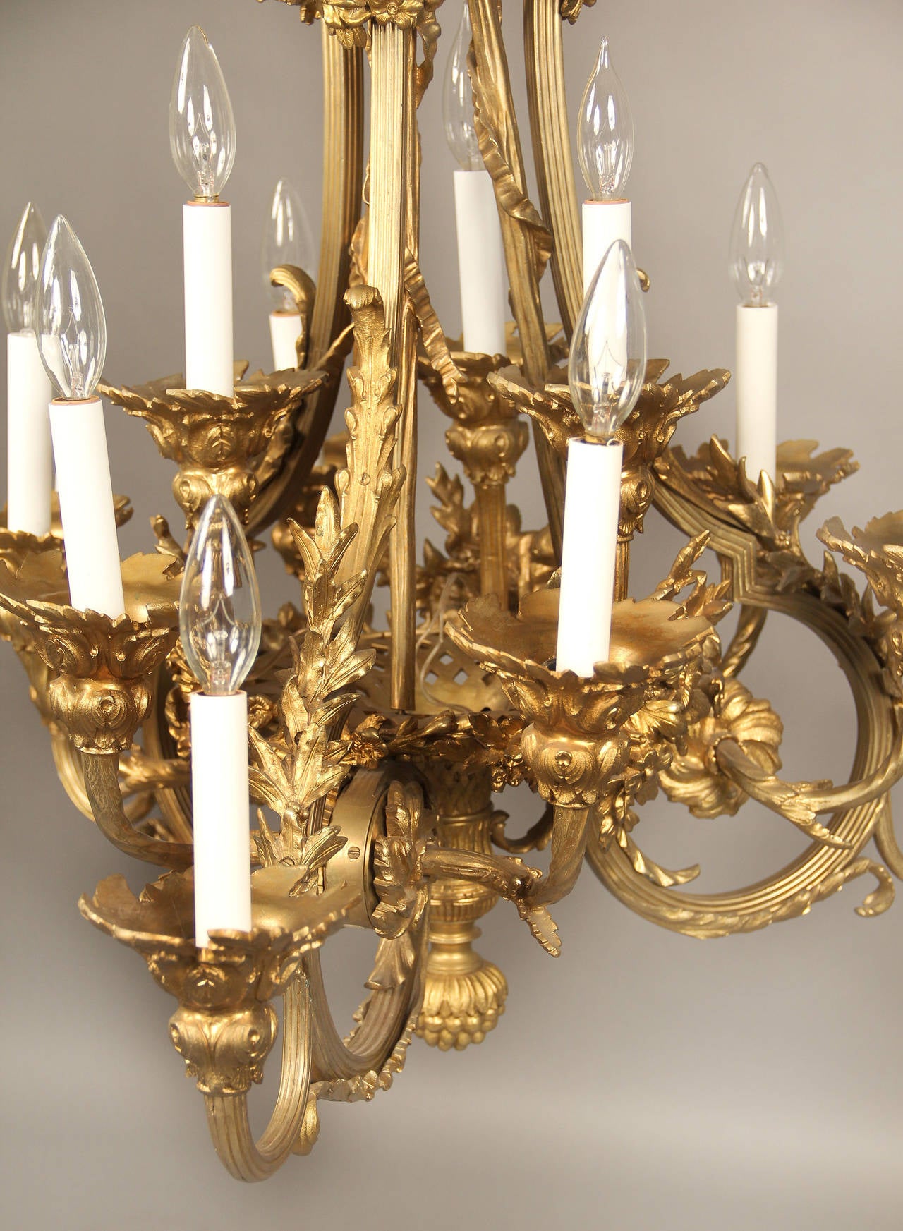 Late 19th Century Gilt Bronze Twelve-Light Chandelier In Excellent Condition In New York, NY