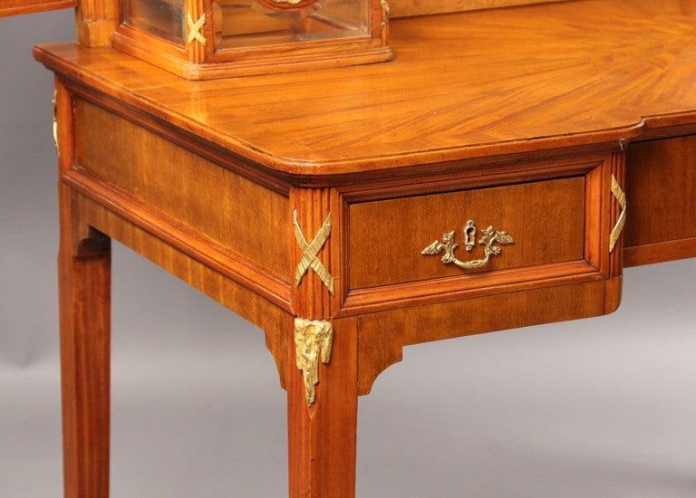 19th Century Louis XVI Style Dressing Table In Excellent Condition In New York, NY