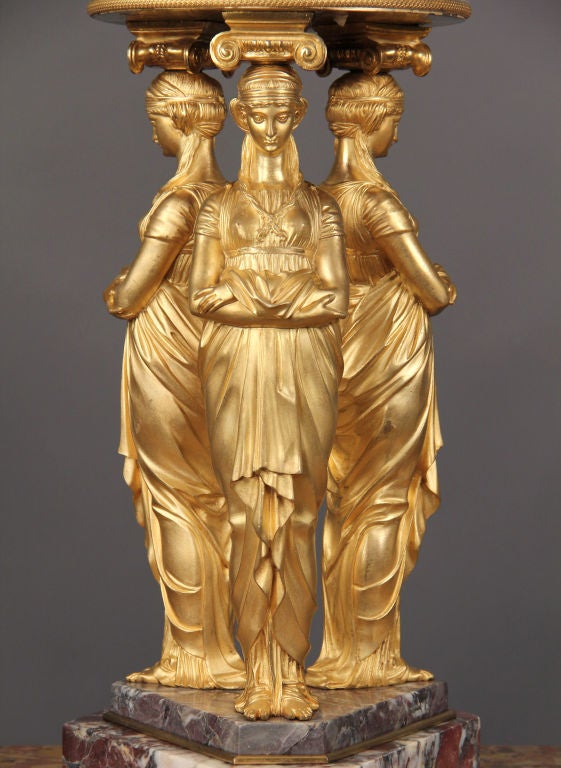 Dreiteilige Empire-Garnitur des 19. Jahrhunderts, Wunderschön (Vergoldet) im Angebot