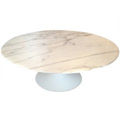 Eero Saarinen Marble Tulip Coffee Table. Knoll 1955.