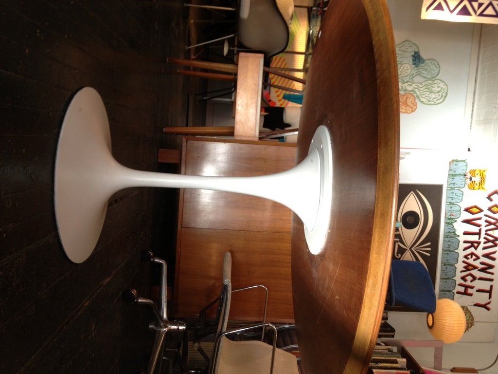 Eero Saarinen 48" Walnut Top Dining Table. Knoll 1955.