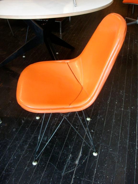 Mid-20th Century 4 Eames Eiffel Tower Chairs. Herman Miller 1950