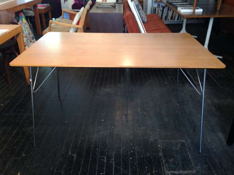 Charles & Ray Eames DTM Dining Table Herman Miller In Excellent Condition In Brooklyn, NY