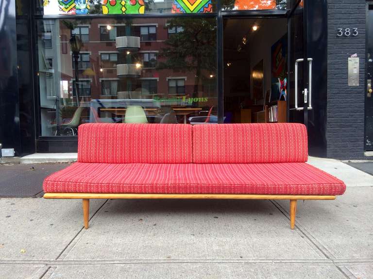 Daybed designed by George Nelson, original and rare Alexander Girard Gem upholstery, birch frame, manufactured by Herman Miller ca 1950.