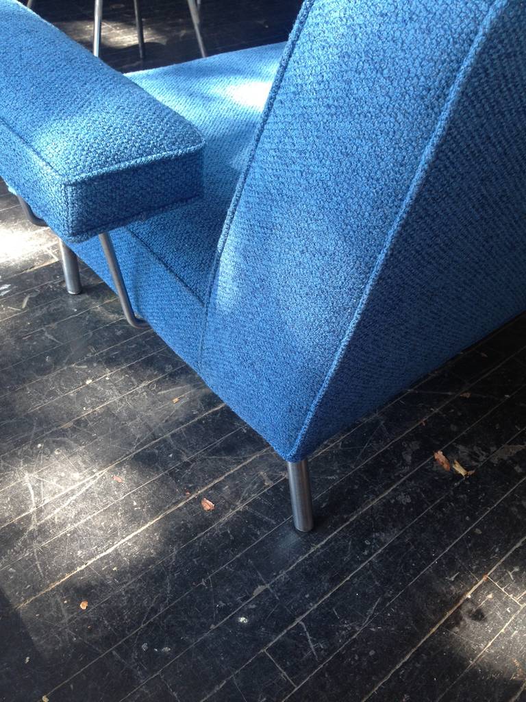 George Nelson Pair of Two-Seat Sectional Sofas, Herman Miller, 1952 In Excellent Condition In Brooklyn, NY
