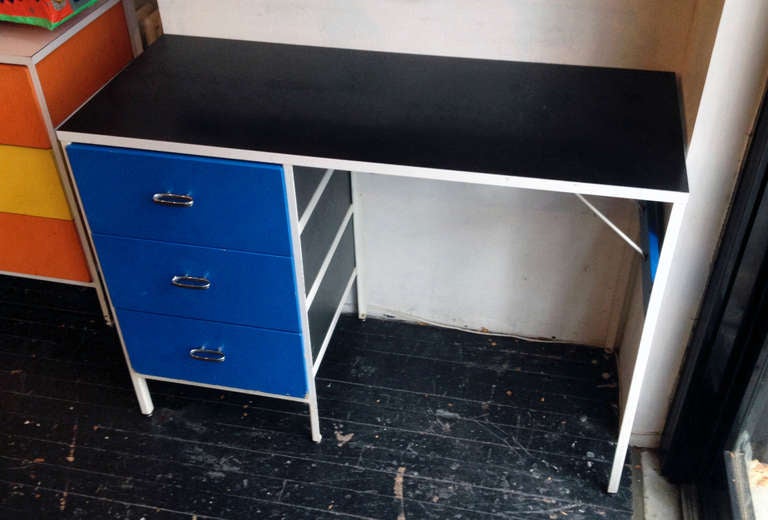 Mid-20th Century George Nelson Steel Frame Desk for Herman Miller, 1950's