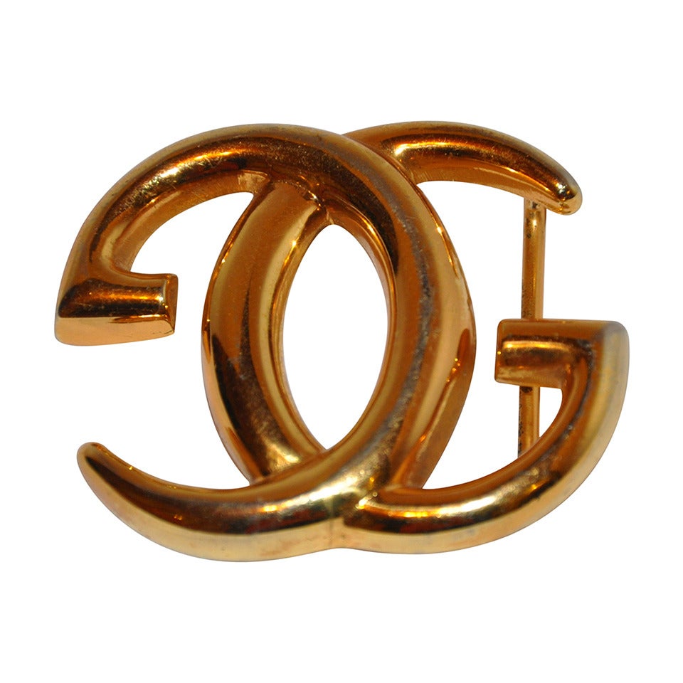 Gucci Classic &quot;GG&quot; Gilded Gold Hardware Belt Buckle For Sale at 1stdibs