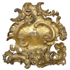 Grand 18th Century Giltwood 'Coquille Rocaille'