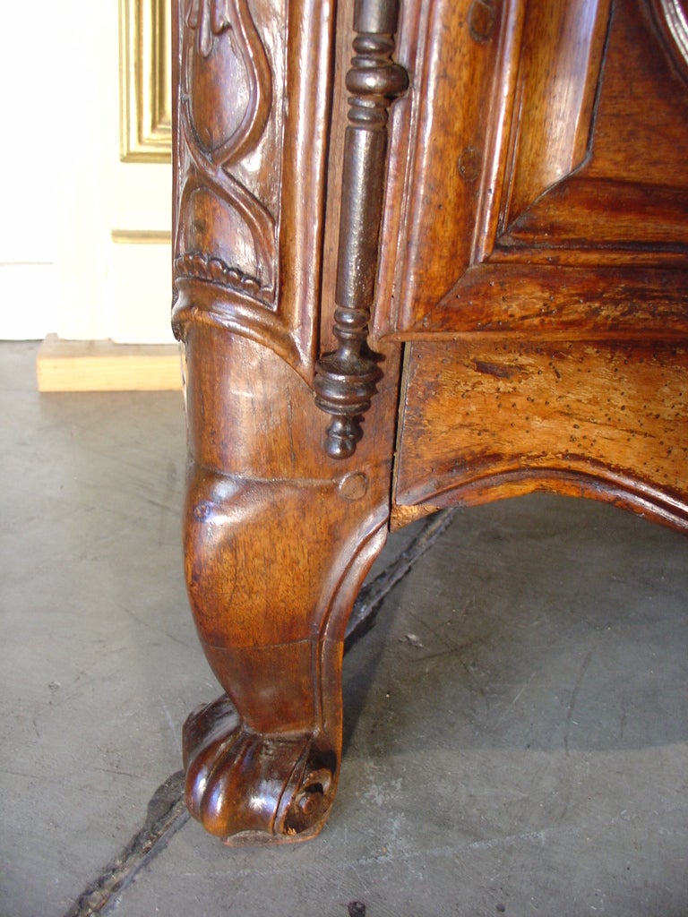 18th Century Walnut Wood Buffet Provencale